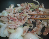 新玉ねぎと豚肉の✿しょうが風炒め作り方3写真