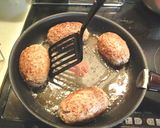 ジューシーあらびきハンバーグ＆付け合わせ作り方8写真