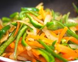 旦那大絶賛♥休日のお薦め野菜隠し味焼そば作り方4写真