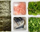 しめ鯖とガリと大葉で海苔巻き作り方1写真