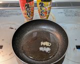 【飯すすむ】鶏のネギレバ炒め作り方5写真