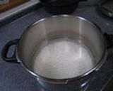 節電のために圧力鍋でご飯を炊こう作り方1写真