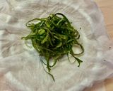 香り爆弾卵のせ！爽快ビビン柚子胡椒麺♡作り方3写真