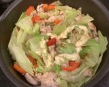 鶏胸肉とキャベツのパプリカのマヨポン炒め作り方4写真