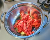 うどん入り牛肉とキャベツのキムチ鍋作り方3写真