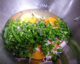 洋風☆　かにかまとあさつき入りの卵焼き作り方1写真