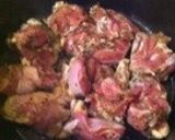 ストウブで♪チキンと野菜の香草焼き作り方1写真