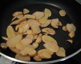 台湾料理-黒ごま油鶏肉の炊き込みご飯作り方2写真