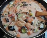 トマト缶と牛乳でクリームシチュー作り方5写真