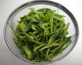 大盛にすれば豪華！牛肉とピーマンの炒め物作り方2写真