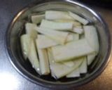 茄子と椎茸(夏は素麺入れて）お味噌汁♪作り方1写真