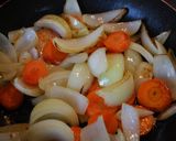 赤ワインで✿鶏手羽元の和風デミグラ煮作り方5写真