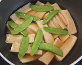 こどもが喜ぶ❤絹サヤと高野豆腐の卵とじ作り方3写真
