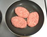 ハンバーグ　ワサビ醤油ソースで♪作り方3写真