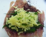 鶏肉のゆかり・シソ・ねぎ・チーズin作り方2写真