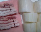 ご飯のお供に☆大根と豚肉の煮物作り方1写真