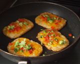 朝はハッシュドポテトのカラフルチーズ焼き作り方1写真