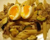 豚肉とたっぷり野菜のペンネ、半熟卵添え作り方5写真