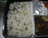 ゴマ塩でヌリカベ弁当｜`´｜（キャラ弁）作り方2写真
