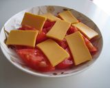 シンプル簡単!!トマトとチーズのサラダ♪作り方1写真