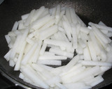 大根と油揚げの炒め煮♪作り方2写真