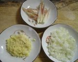 夏ﾗﾝﾁ♪牛挽き肉と茗荷の生姜和風パスタ作り方1写真