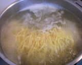 ニラと玉ねぎとニンジン入りのラーメン作り方6写真