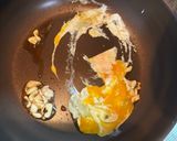 料理人のスタミナたっぷり黒酢ニンニク炒飯作り方4写真