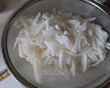 塩もみ大根の蜂蜜梅和え作り方1写真