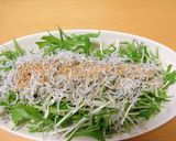 水菜とシラスのごま風味サラダ作り方1写真