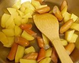 フェンネルを使って新じゃがのカレー炒め作り方4写真