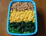 3色そぼろ丼deこいのぼりのお弁当作り方4写真