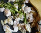 鶏と山菜のガーリック炒め作り方3写真