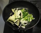 なすと揚げじゃがのピリ辛炒め作り方2写真