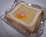 簡単♪目玉焼きマヨトースト♪作り方3写真