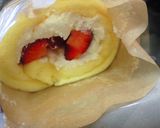 ふわふわ苺のロールケーキ作り方10写真