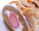 ふわふわ苺のロールケーキ作り方16写真