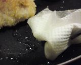 大さじ２だけの油で揚げた満足感！豚カツ作り方5写真