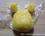 簡単キャラ弁☆プーさんおにぎり♪作り方1写真