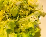 カットレタスのそのままパン粉サラダ作り方1写真