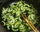 ゆなさや家のゴーヤ卵☆白だしで♪作り方2写真