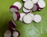 味噌汁　さつま芋・なす・玉ねぎ作り方2写真