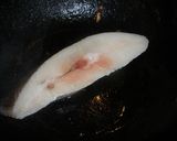 特製ソースをかけた白身魚のソテー　作り方4写真