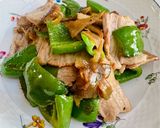 豚バラと搾菜の塩炒め作り方3写真