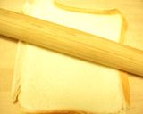 食パンでピザ生地風クリスピーピザトースト作り方1写真