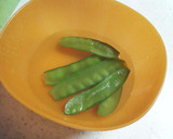お弁当に❤絹さやと油揚げのチーズ焼き♬作り方2写真