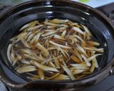 ゴボウと揚げ玉で風味豊か!たぬき鍋!!作り方4写真
