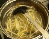 もやしとわかめで簡単ピリ辛スープ作り方1写真