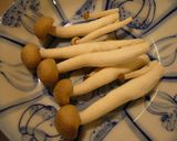 お弁当に★しめじとアスパラのソース炒め作り方1写真
