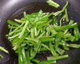 ふわふわ鶏団子と烏賊のオイスターソース炒め作り方10写真